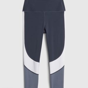 GapFit High Rise Colorblock 7/8 Leggings